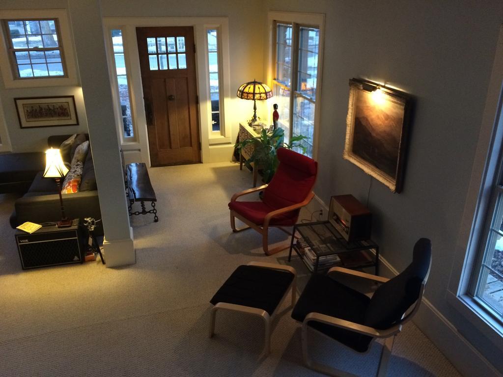 Aberdeen Stone Cottage B&B Traverse City Bagian luar foto