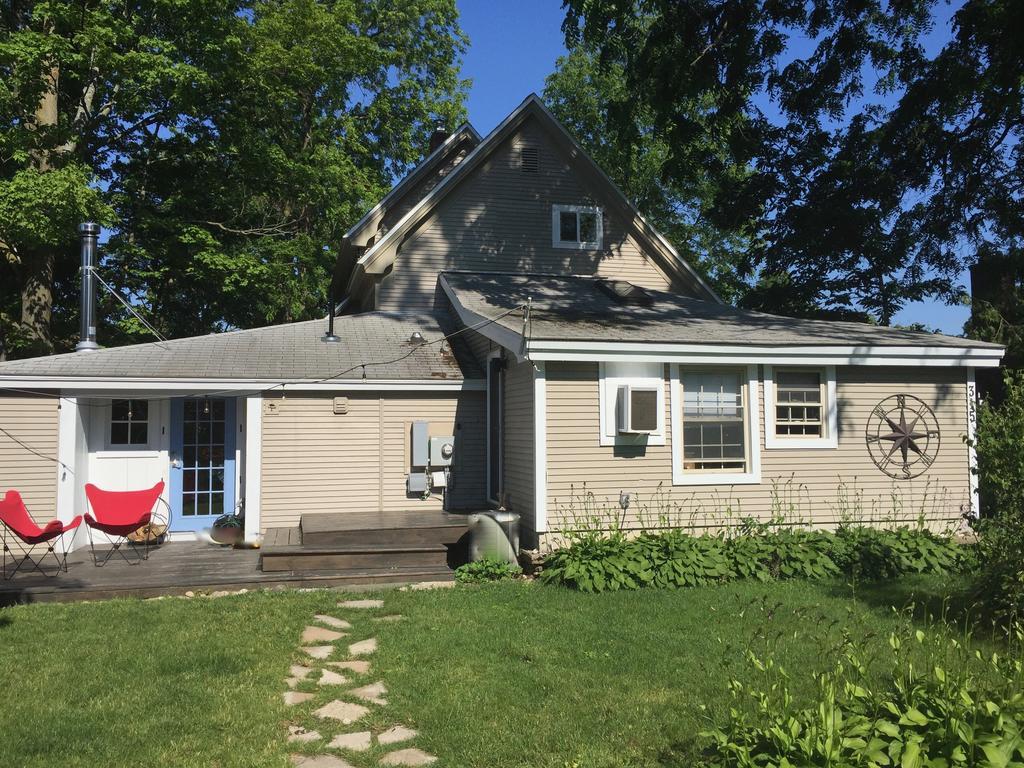 Aberdeen Stone Cottage B&B Traverse City Bagian luar foto